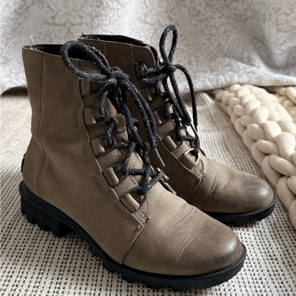 Sorel Olive Lace-Up Combat Boots